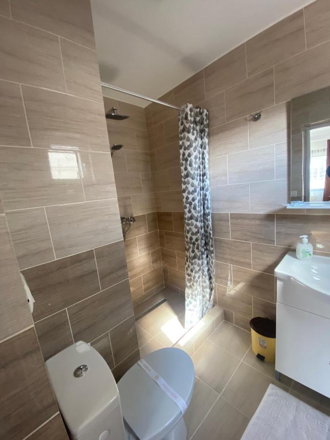 Casa Laur Hotel Mînăstirea Humorului Buitenkant foto